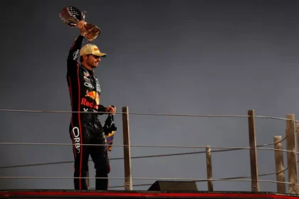 Gagal Juara, Verstappen Tetap Dinobatkan Pembalap Terbaik F1 2025