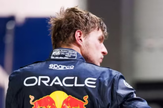 Max Verstappen Ungkap Dampak Fisik Brutal Mobil Ground-Effect : "Punggung Saya Hancur"