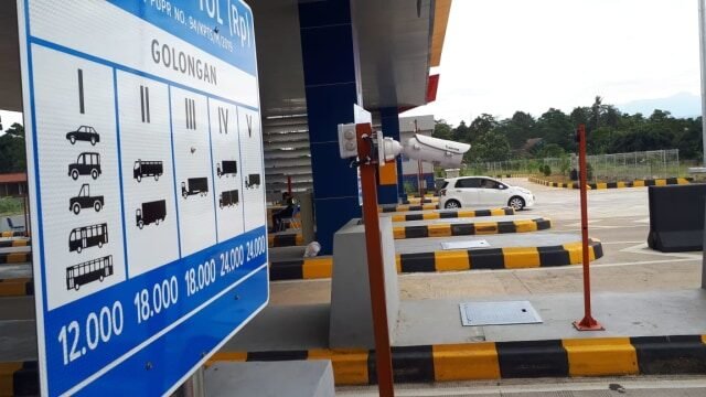 Dikejar Pemotor sampai Tol, Sopir Mobil di Tangerang Dikeroyok dan Trauma