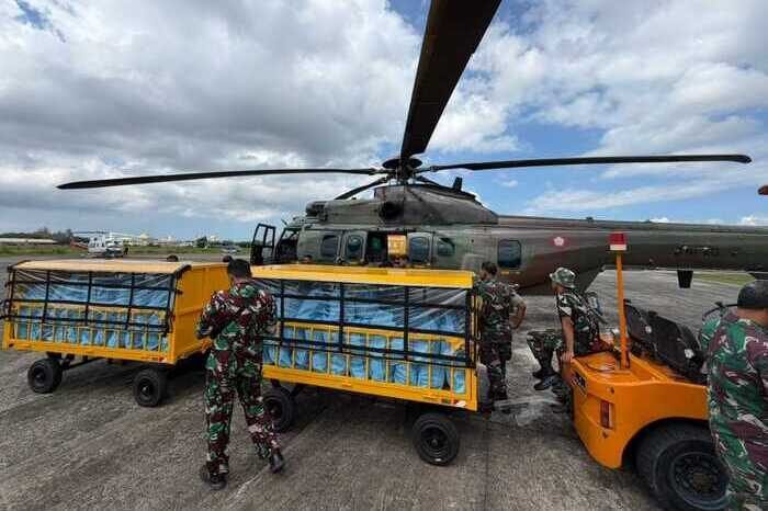 Kemenko Polkam mulai menyalurkan dua gelombang bantuan kemanusiaan untuk wilayah terdampak bencana di Aceh.