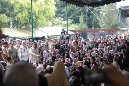 Presiden Prabowo Subianto menyatakan pemerintah segera menyiapkan rumah pengganti untuk warga terdampak bencana banjir bandang dan longsor di Sumatra.