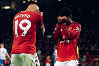 Manchester United membidik kemenangan beruntun saat meladeni West Ham di Old Trafford dalam lanjutan Liga Inggris.