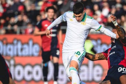 Momen tegang duel AS Roma kontra Cagliari yang berakhir dengan kemenangan tuan rumah.