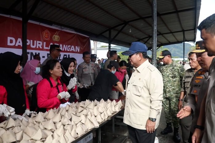 Presiden Prabowo Tinjau Bencana Tapanuli Tengah: Distribusi BBM Pulih, Hercules Dikerahkan Tiap Hari