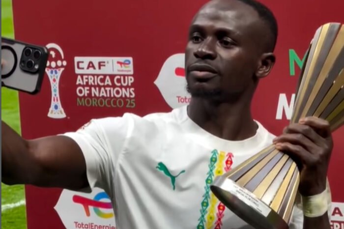 Hasil imbang Senegal kontra RD Kongo membuat persaingan Grup D Piala Afrika 2025 semakin terbuka jelang laga terakhir fase grup.
