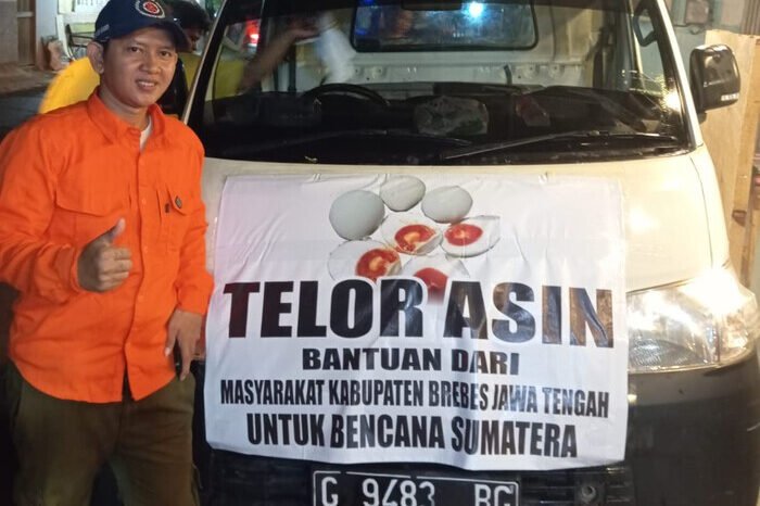 PMI Kirim 100 Ribu Butir Telur Asin untuk Korban Banjir di Sumatera dan Aceh 2 PMI Kirim 100 Ribu Butir Telur Asin untuk Korban Banjir di Sumatera dan Aceh