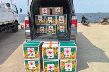 PMI kirim satu ton abon untuk memperkuat pasokan makanan siap saji bagi pengungsi banjir di Sumatra dan Aceh.