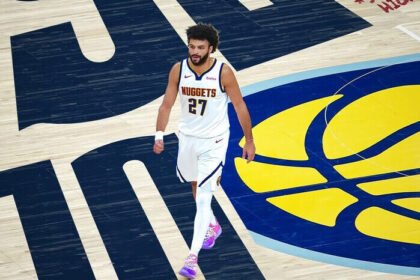 Jamal Murray mencatat malam terbaik musim ini saat memimpin Denver Nuggets mengalahkan Indiana Pacers di Indiana.