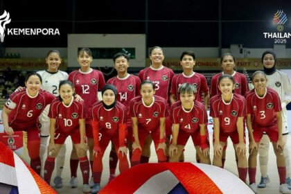 Timnas futsal putri Indonesia harus puas membawa pulang medali perak SEA Games 2025 usai kalah dari Vietnam di partai final.