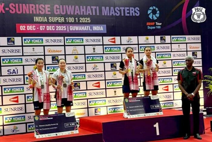 Isyana/Rinjani merayakan kemenangan dramatis di final Guwahati Masters 2025 setelah menuntaskan laga penuh tekanan dua gim langsung.