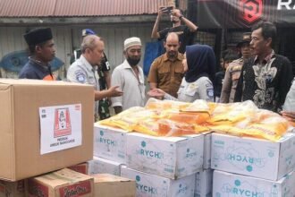 Jasa Raharja menyalurkan bantuan logistik untuk warga terdampak banjir bandang di Kabupaten Pidie, Aceh.