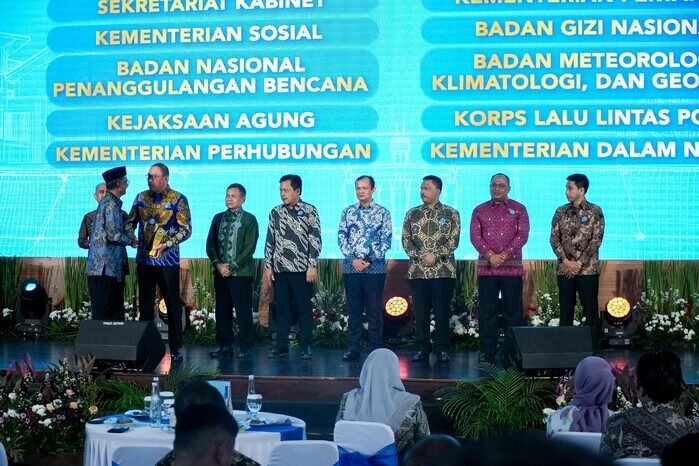 Kemensos Raih Penghargaan Sutami Award 2025 Berkat Sekolah Rakyat 2 Kemensos Raih Penghargaan Sutami Award 2025 Berkat Sekolah Rakyat