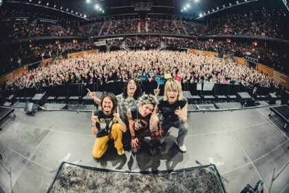 Daftar lengkap harga dan kategori tiket konser One Ok Rock Jakarta 2026 yang resmi dirilis hari ini.