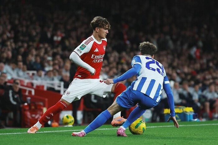 Max Dowman, pemain muda Arsenal yang tengah naik daun, mengalami cedera ligamen dan harus menepi selama dua bulan.