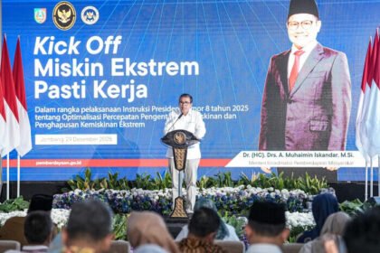 Program Miskin Ekstrem Pasti Kerja menjadi strategi Kemenko PM untuk mendorong warga miskin ekstrem naik kelas melalui pekerjaan produktif berbasis ekosistem SPPG.