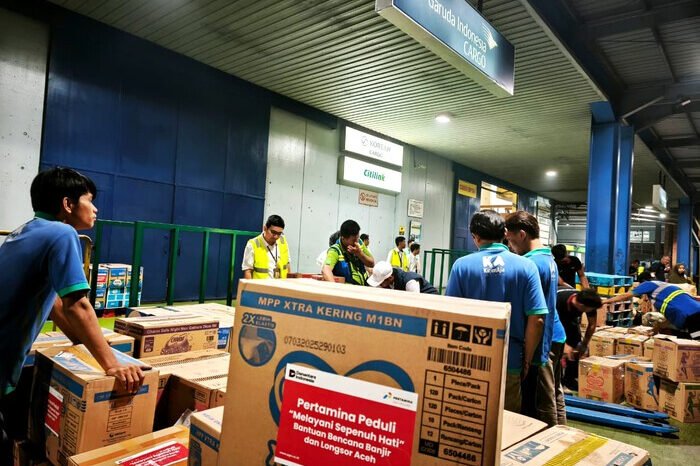 PGN Salurkan 3 Ton Bantuan Tahap Kedua Gandeng Garuda Indonesia, untuk Korban Bencana Sumatera 3 PGN Salurkan 3 Ton Bantuan Tahap Kedua Gandeng Garuda Indonesia, untuk Korban Bencana Sumatera