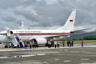Presiden Prabowo meninjau langsung infrastruktur darurat dan wilayah terdampak banjir di Aceh.