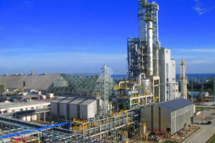 Rekind menempatkan mitigasi bencana dan perlindungan lingkungan sebagai strategi utama dalam setiap pelaksanaan proyek industri nasional.