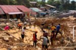 Laporan terbaru BNPB mengungkap peningkatan korban banjir dan longsor di Aceh, Sumatera Utara, dan Sumatera Barat, dengan ribuan warga terdampak serta kerusakan infrastruktur yang meluas.
