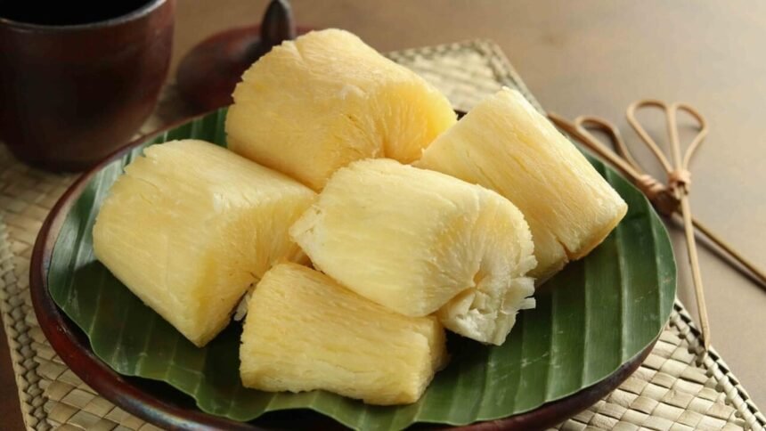 5 Minuman yang Bikin Singkong Rebus Jadi Bom Waktu di Perutmu, Ada Kopi Lho