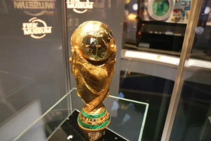 Trofi Piala Dunia FIFA Mulai Tur Global dari Riyadh Jelang Piala Dunia 2026, Sambangi 30 Negara