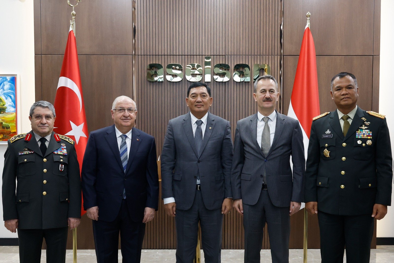 Menhan RI Awali Kunjungan ke Türkiye, Perkuat Kerja Sama Pertahanan 3 Menhan RI Awali Kunjungan ke Türkiye, Perkuat Kerja Sama Pertahanan