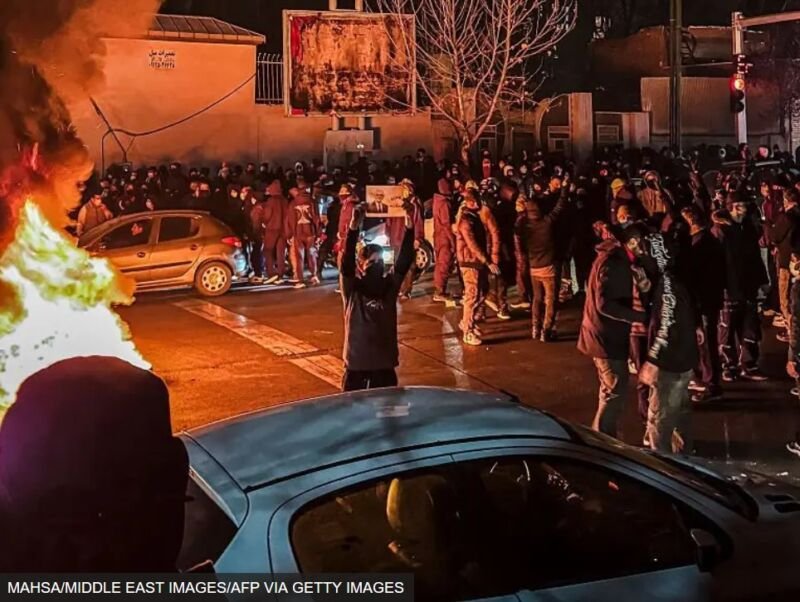 KBRI Teheran Imbau WNI di Iran Tingkatkan Kewaspadaan Maksimal