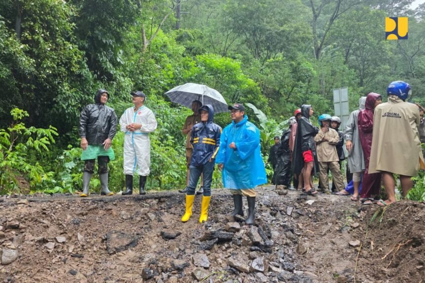 Kementerian PU Percepat Penanganan Tanggul Jebol di Sejumlah Wilayah Jawa Tengah