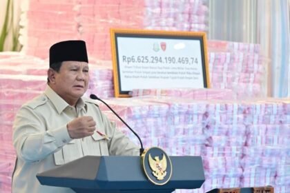Prabowo Perintahkan Wakil Panglima TNI Tangani Normalisasi Sungai Pascabencana