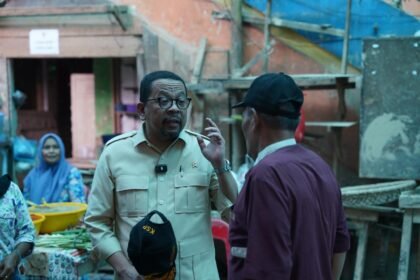 Kastaf Kepresidenan Qodari Pastikan Aktivitas Ekonomi Aceh Tamiang Berangsur Normal