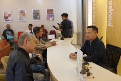 Layanan Akhir Pekan BPN Diserbu Warga Bandung