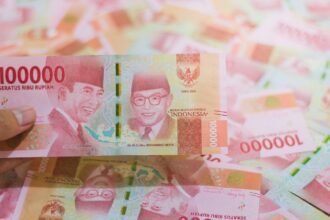 Rupiah Dibuka Menguat Tipis di Level Rp16.867 per Dolar AS