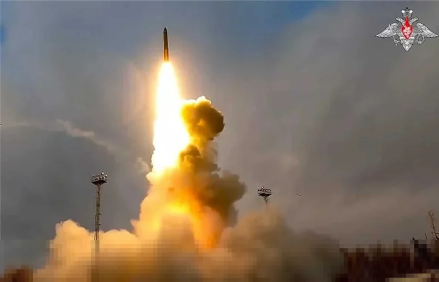 Rusia Luncurkan Rudal Hipersonik Oreshnik ke Ukraina Barat