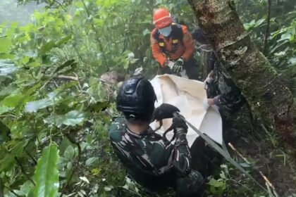 Kisah Tim SAR Evakuasi Korban Pesawat ATR, Bertahan 30 Jam Bersama Jenazah
