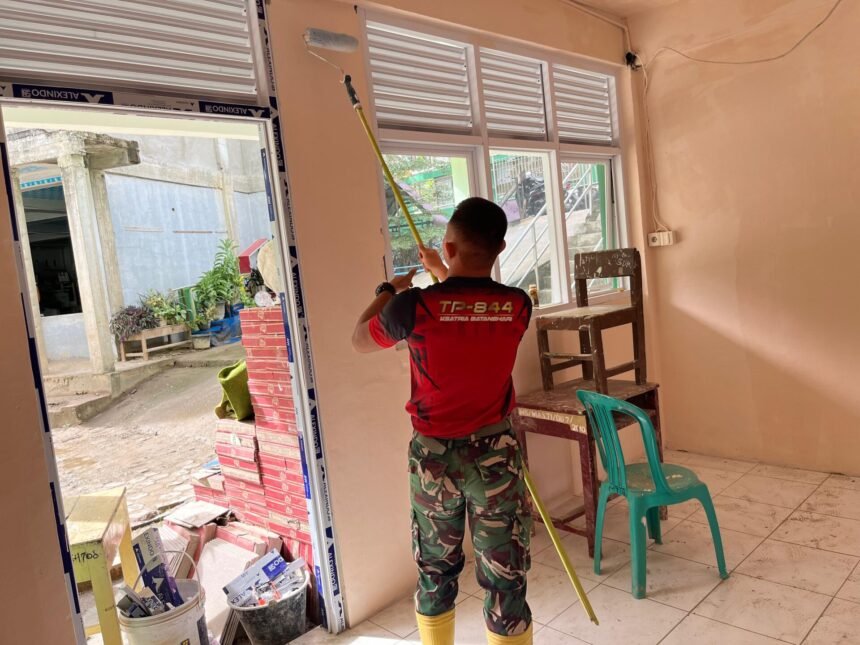 Pemulihan Pendidikan Tetap Prioritas, Pembersihan Sekolah dan Pesantren di Sumbar Dikebut