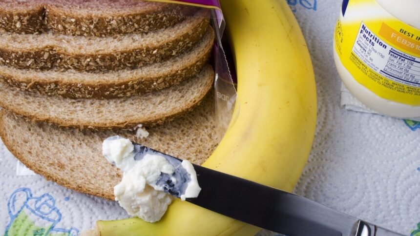 10 Fobia Makanan yang Bikin Geleng-Geleng Kepala, Takut Pisang Sampai Keju