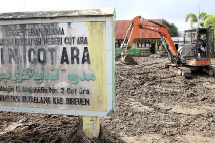 Update Bencana Sumatera : 1.200 Tewas, Negara Cabut Izin 28 Perusahaan