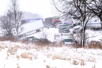 100 Kendaraan Tabrakan Beruntun di Michigan Akibat Badai Salju Ekstrem