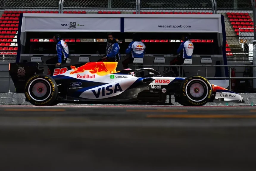 319 Lap dalam Tiga Hari, Racing Bulls Jadi Tim Tersibuk Kedua di Tes Barcelona