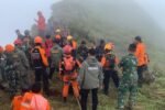 Satu Korban Pesawat ATR 42-500 Ditemukan di Gunung Bulusaraung, Evakuasi Terkendala Medan Ekstrem