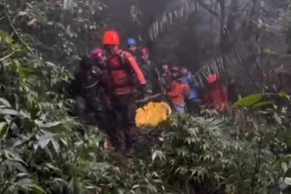 Korps Hantu Laut Tembus Medan Ekstrem Evakuasi Korban ATR 42-500