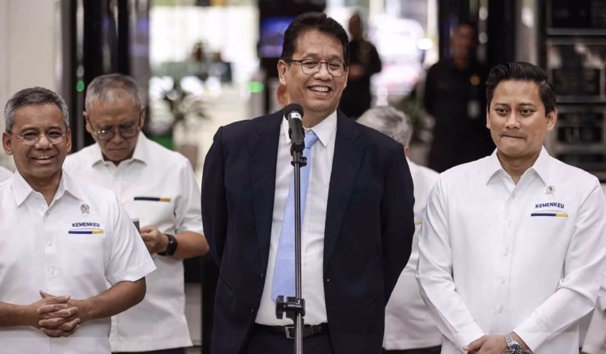 Menkeu Purbaya Rombak Dirjen Pajak Besar-besaran, Ribuan Pegawai Akan Dimutasi