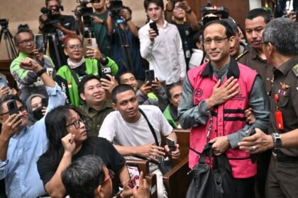 Nadiem Makarim Bongkar Kejanggalan Dakwaan Chromebook Lewat Surat Terbuka