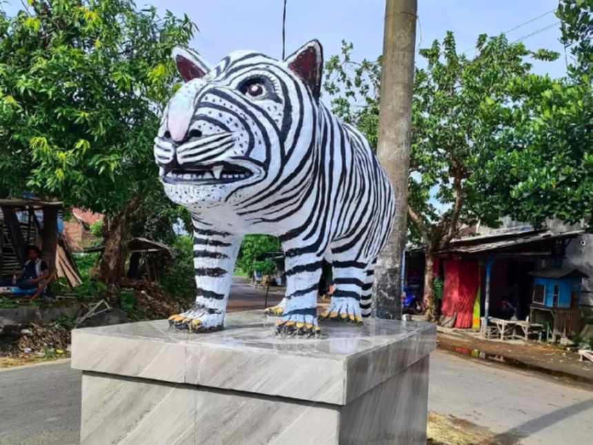 Heboh Patung Macan Gemoy Kediri : Dibully Netizen, Kini Jadi Berkah Ekonomi Desa