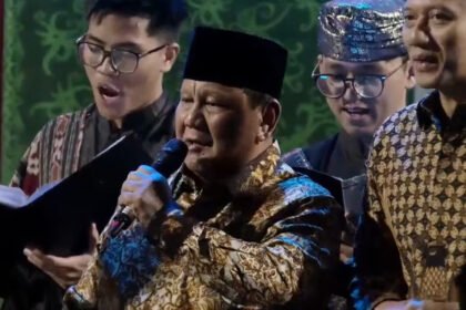 Momen Hangat Natal Nasional 2025: Presiden Prabowo Nyanyi “Sio Mama” dan "O Ulate"