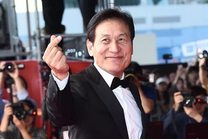 Ahn Sung-ki: Ikon perfilman Korea yang meninggalkan jejak karier enam dekade, wafat di usia 74 tahun.