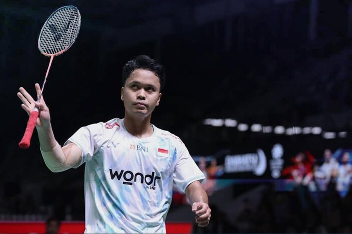 Anthony Sinisuka Ginting mundur dari Indonesia Masters 2026 akibat cedera pinggang jelang perempat final.