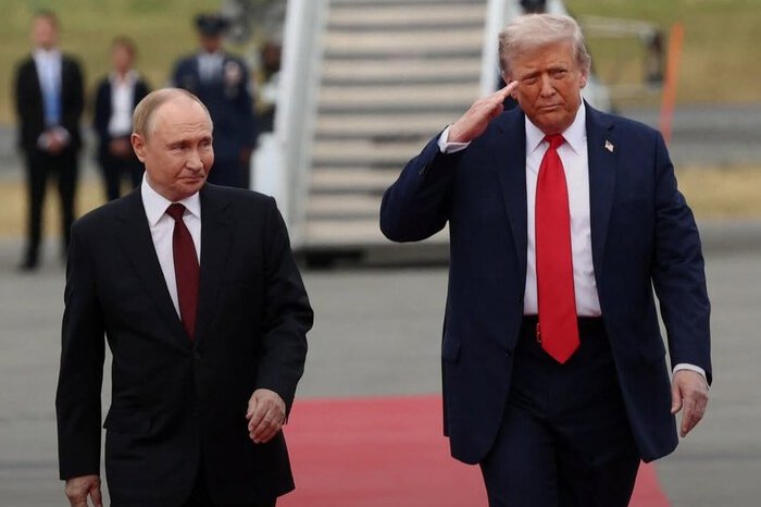 Donald Trump mengklaim Vladimir Putin menyetujui penghentian sementara serangan terhadap infrastruktur energi Ukraina.