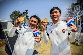 Nurfendi mengukir sejarah sebagai peraih medali emas pertama Indonesia di ASEAN Para Games 2025 Thailand.