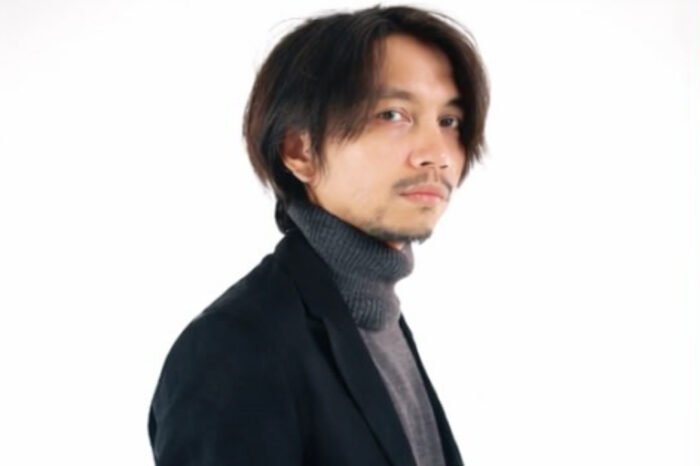 Musisi Fiersa Besari mengungkap pengalaman menegangkan yang dialami istrinya, Aqia Nurfadla, saat menjadi korban kecelakaan di Stasiun Gambir, Jakarta Pusat, Sabtu (3/1/2026) pagi.